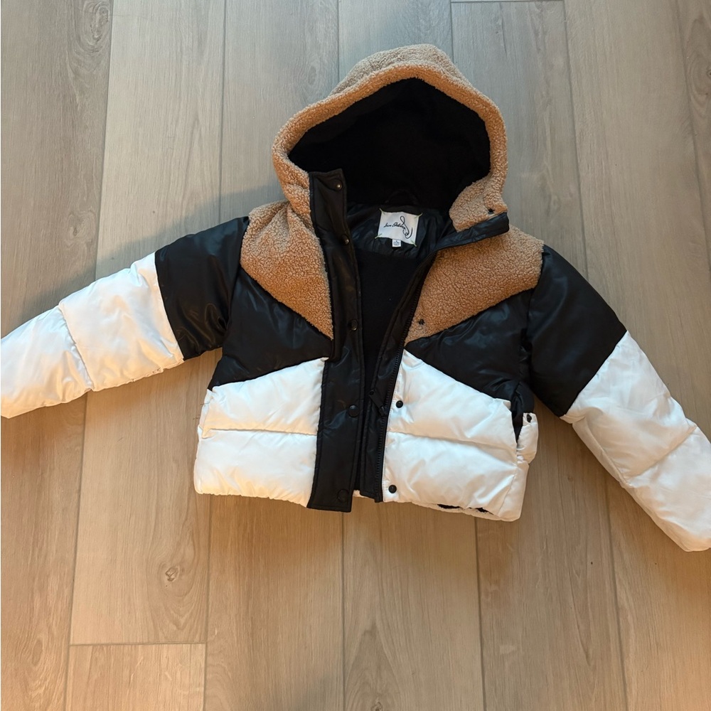 Sam Edleman size 7/8  girls Black and White Hooded Jacket